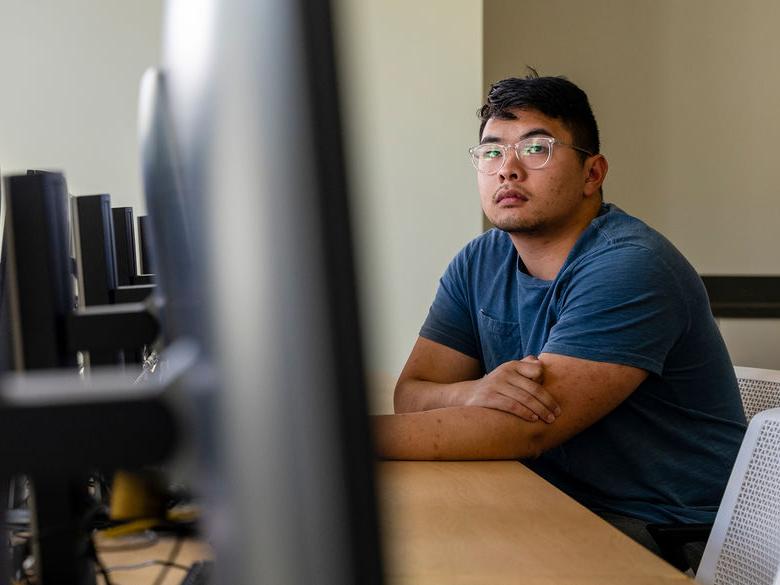 Student in a computer lab